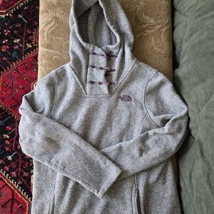 The North Face Women's Gray Pullover Hoodie Sweater